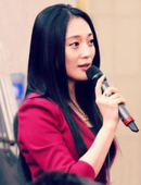 两会“气质姐”张慧君
