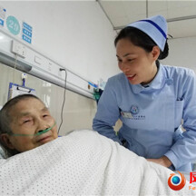 临终关怀让老人有尊严地走完人生
